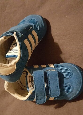 19 Beden Adidas Marka Bebek Ayakkabısı 