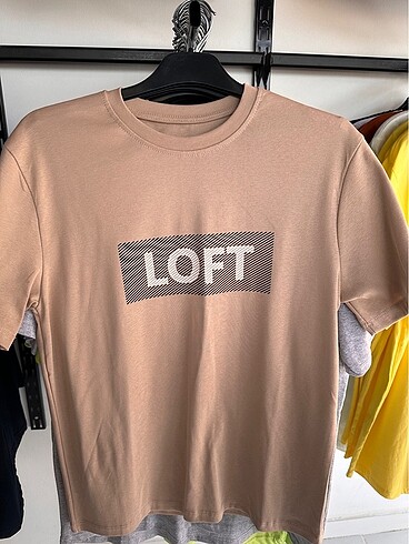 Loft Orjinal Loft tişört 11 renk seçeneği yana kaydırarak bakabilirsi