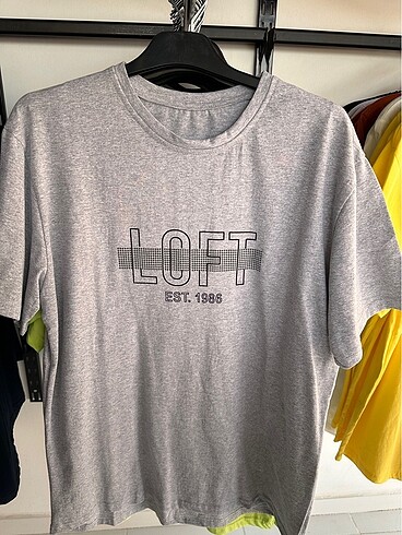 Orjinal Loft tişört 11 renk seçeneği yana kaydırarak bakabilirsi