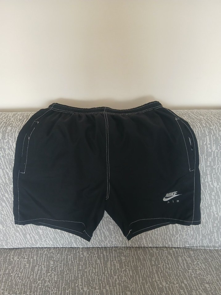 Nike Siyah Fermuarlı Spor Şort - Görsel 3