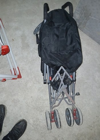 Katlanabilir Siyah Bebek Arabası - Görsel 2