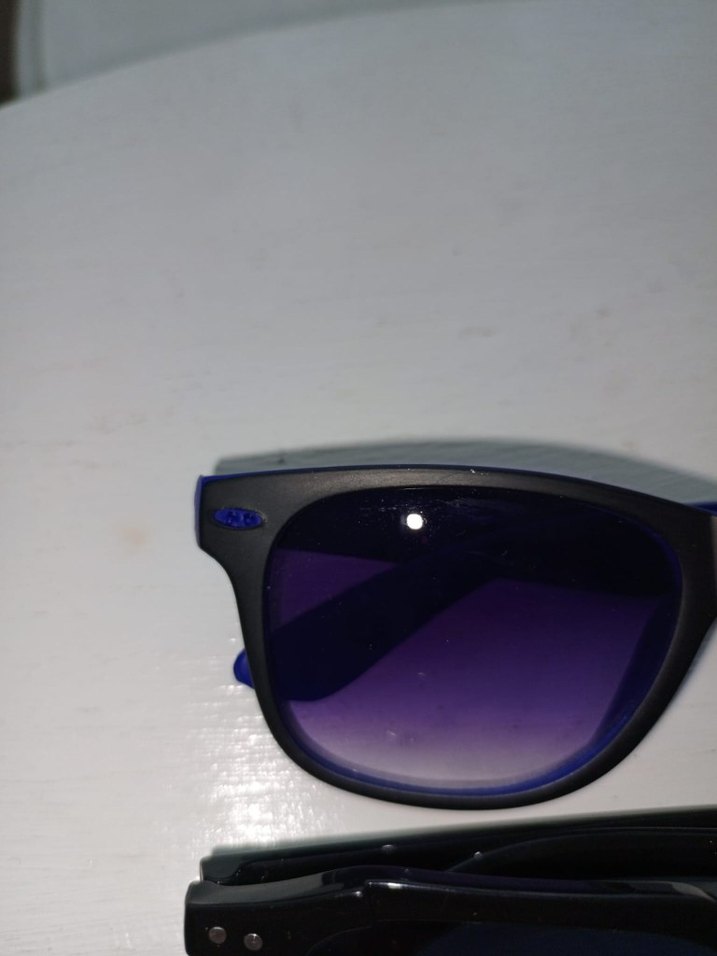 Şeffaf Mor ve Siyah Minimalist Gözlük - Görsel 4