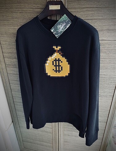 BRICKTOWN Sweatshirt Dolar