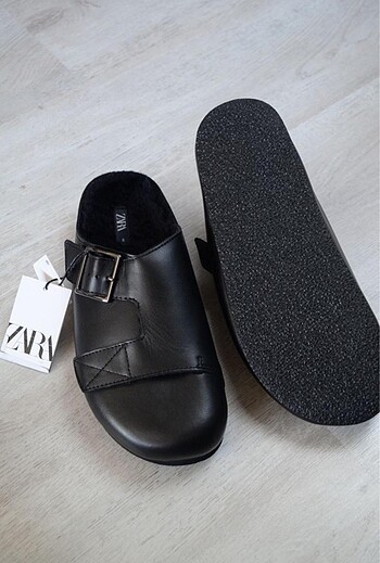 ZARA Hakiki Deri Sandalet - Görsel 3