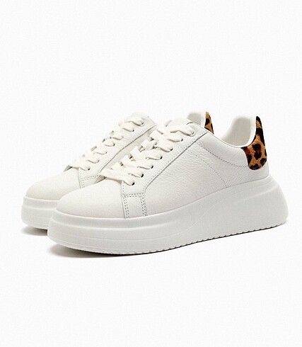 Zara ZARA Hakiki Deri Leopar Detaylı Sneakars