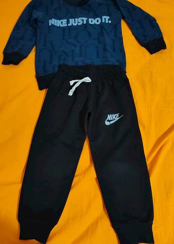 Nike Siyah Erkek Çocuk Eşofman Takımı