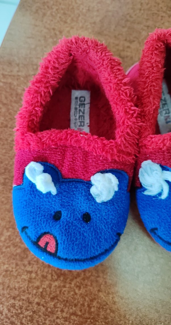 Erkek Çocuk Renkli Sıcak Örgü Ev Terliği - Görsel 2