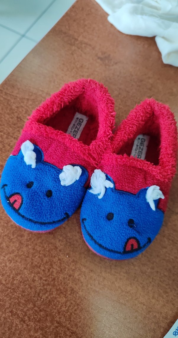 Erkek Çocuk Renkli Sıcak Örgü Ev Terliği - Görsel 5