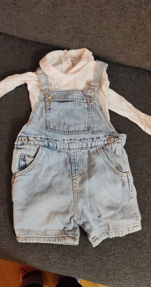 Kızlar için Gri Denim Askılı Şort Tulum - Görsel 4