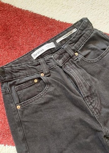 32 Beden siyah Renk Bershka Gri Düğmeli Bol Kesim Midi Kot Pantolon