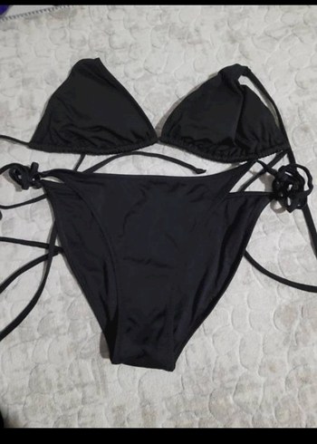 Siyah Gotik İpli Bikini Takımı