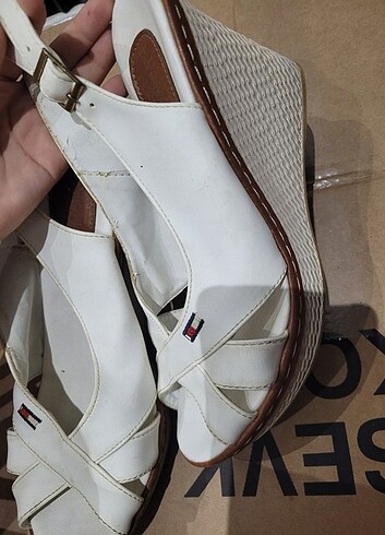 40 Beden beyaz Renk Tommy hilfiger topuklu ayakkabı