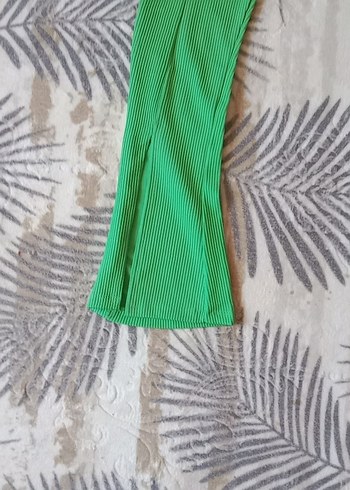 s Beden Yeşil Pilili Kadın Kumaş Pantolon