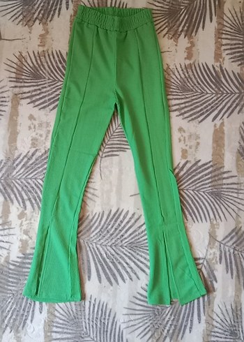 Diğer Yeşil Pilili Kadın Kumaş Pantolon