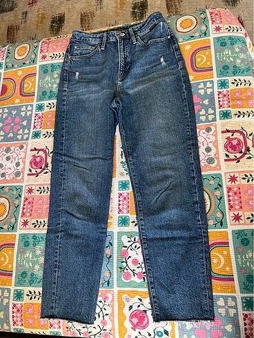 26 Beden mavi Renk Mavi Jeans