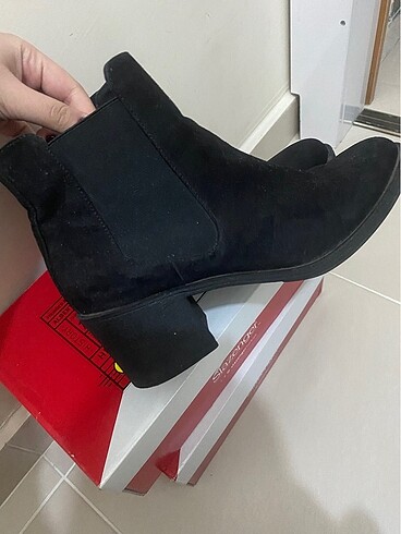40 Beden Siyah süet H&M bot