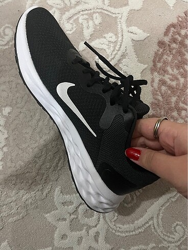 Orijinal nike kutulu 40 numara unisex