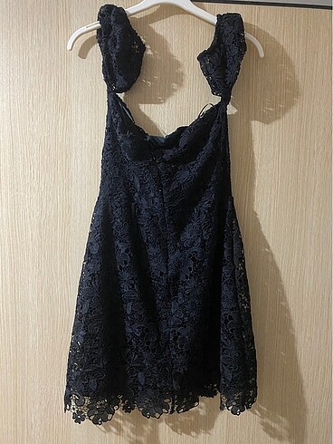 l Beden Bershka elbise