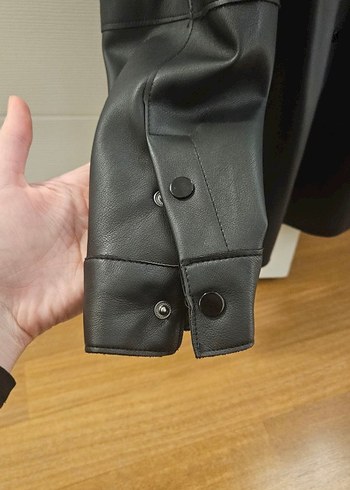 s Beden siyah Renk pullbear Düğmeli Siyah suni Deri gömlek