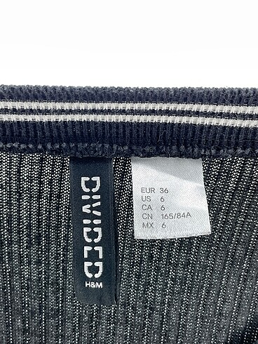 36 Beden siyah Renk H&M Kısa Elbise %70 İndirimli.