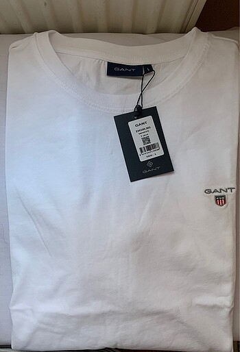 Gant Gant White T-Shirt XL Ve L Besen Mevcut