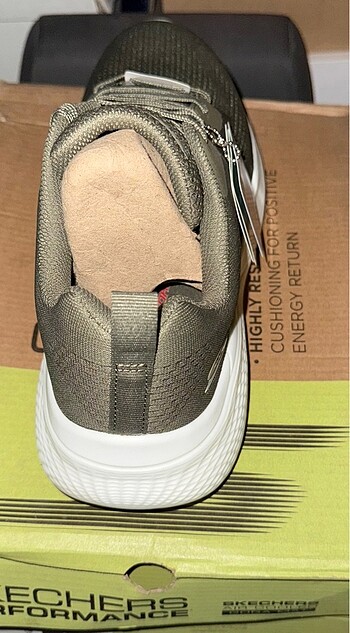 42 Beden SKECHERS HAKİ 42