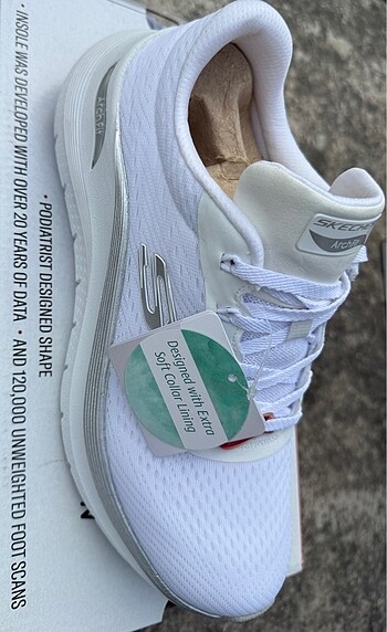 Skechers SKERHERS RAHAT TABAN ÜNİSEX 38.5 39