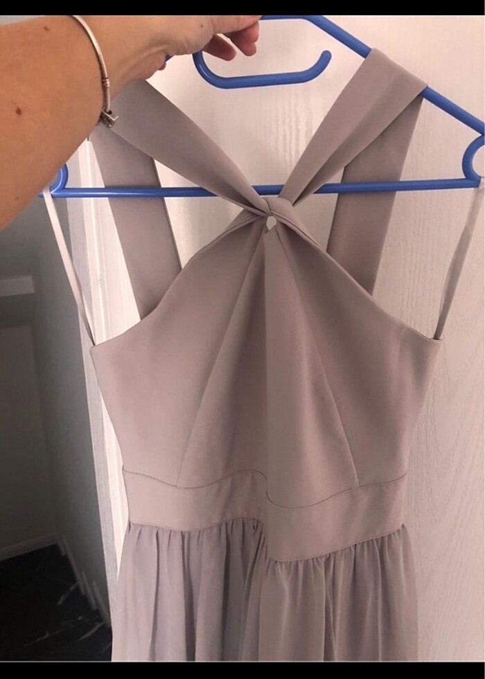 Gri Gece Elbisesi - Görsel 5