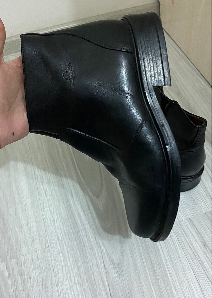 Deri Bot - Görsel 4