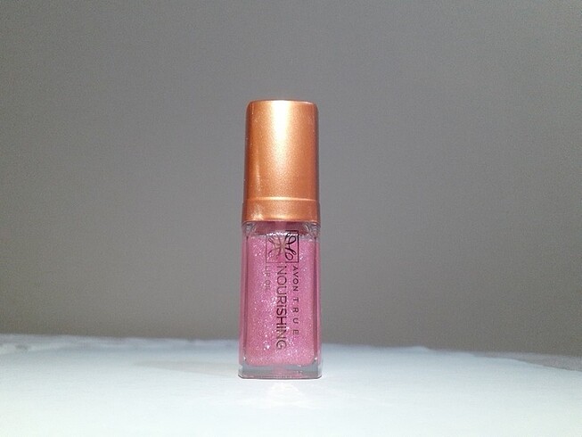 Beden AVON TRUE NOURISHING LIP OIL