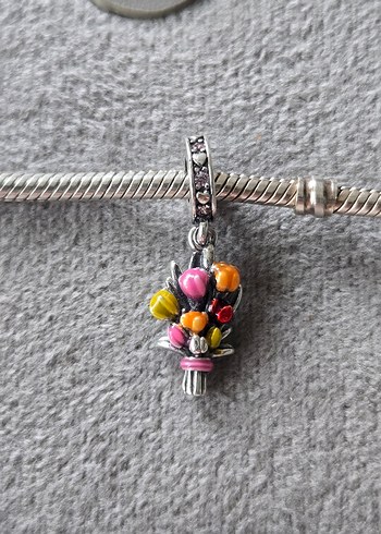 çiçek buketi gümüş charm - Görsel 2