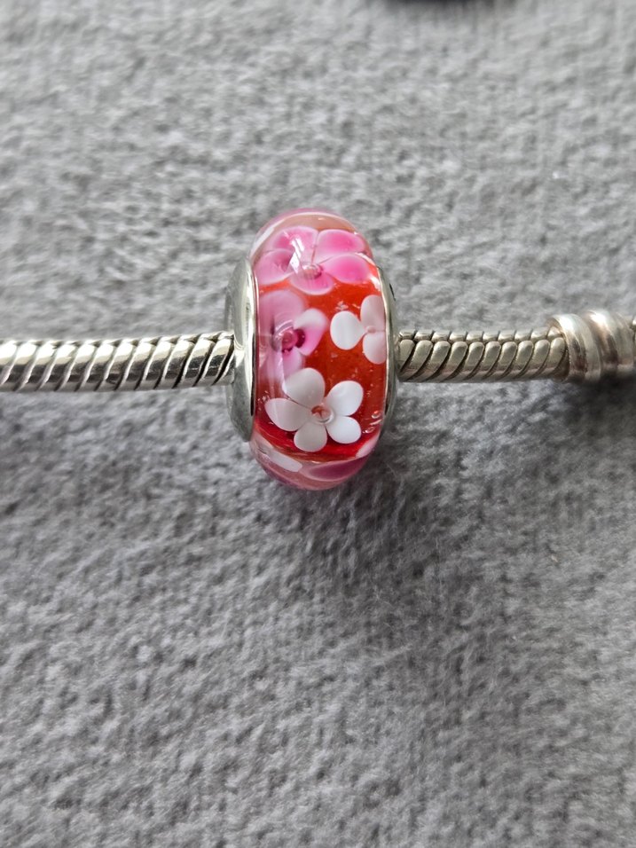 kırmızı çiçekli murano charm - Görsel 3