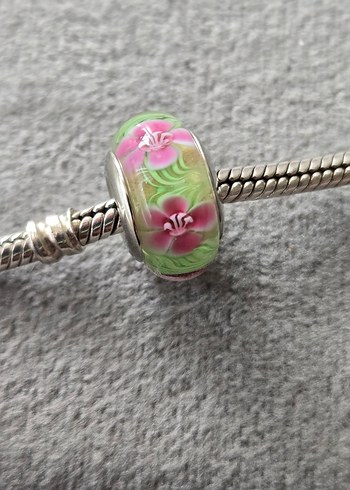 pembe renkli çiçekli murano charm - Görsel 2