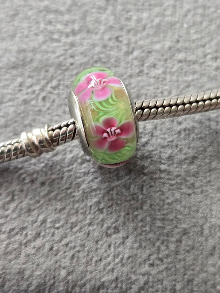 pembe renkli çiçekli murano charm - Görsel 2