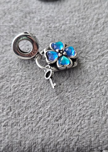 yansımalı yonca best frends charm - Görsel 5