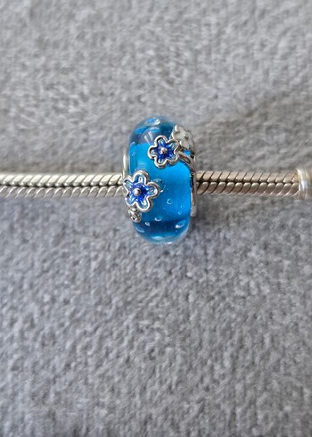 Mavi sarılı çiçekler murano charm - Görsel 2