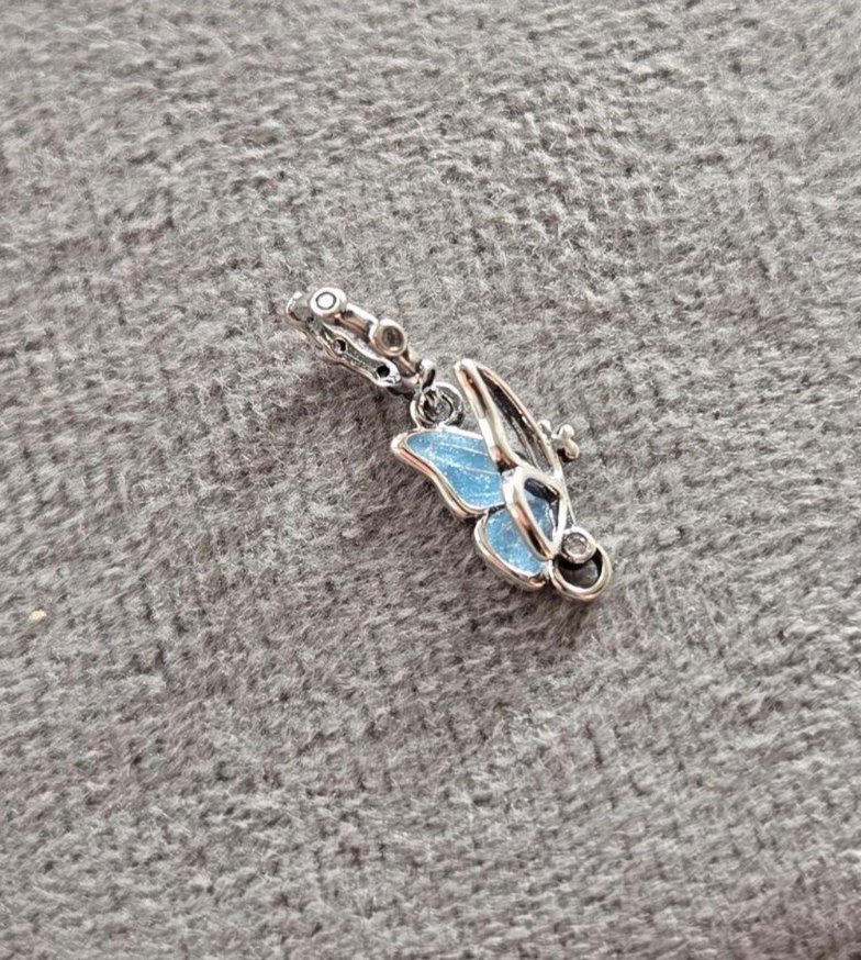 New mavi kelebek charm - Görsel 3