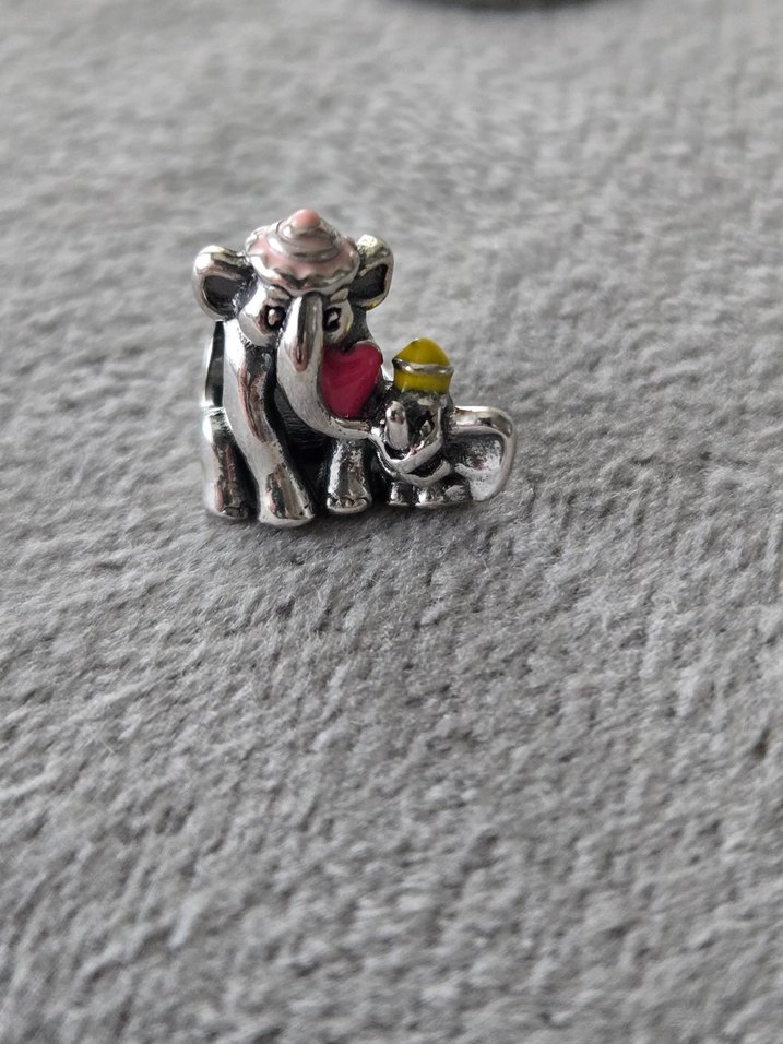 Anne ve yavru dumbo fil charm - Görsel 4