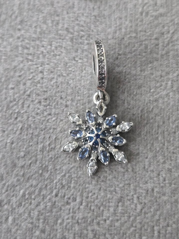 ışıltılı mavi kar tanesi charm - Görsel 3