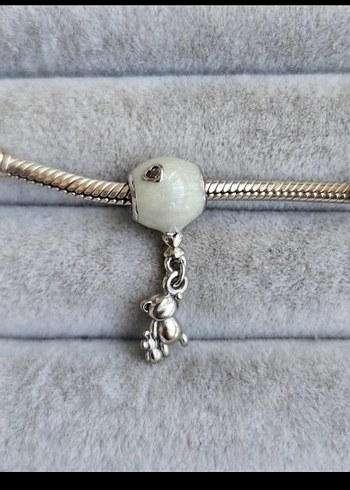 Pandora Pandora 4 charm özel ilan