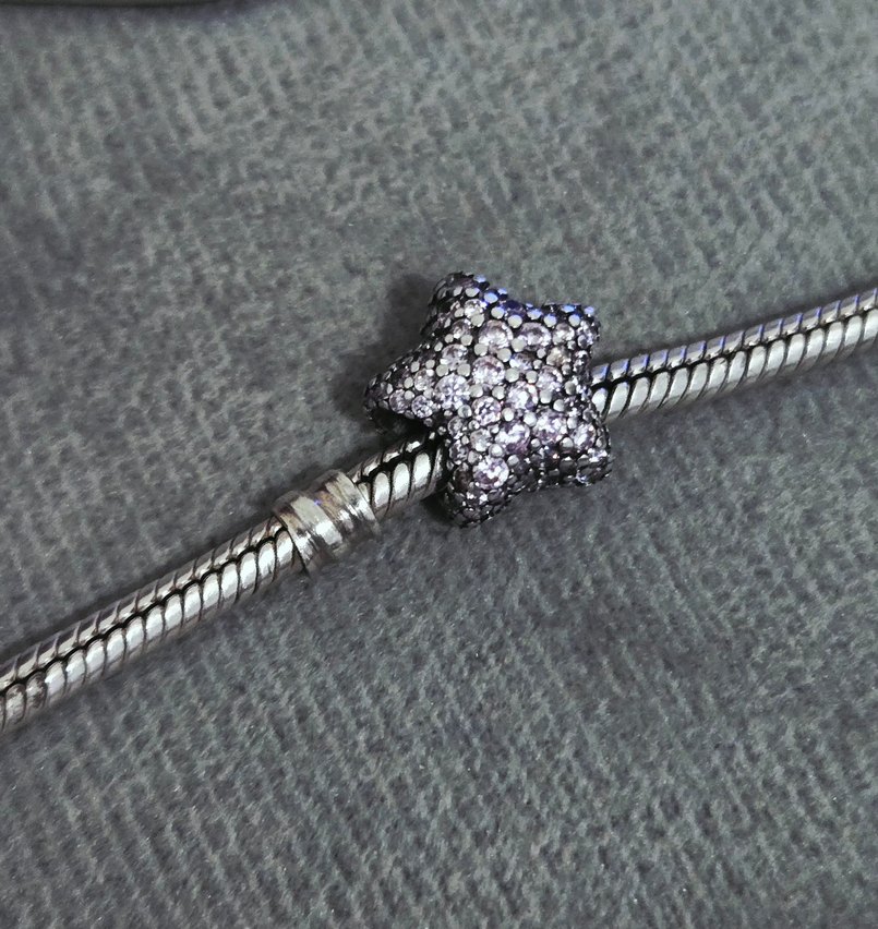 ışıltılı pave pembe yıldız charm - Görsel 2