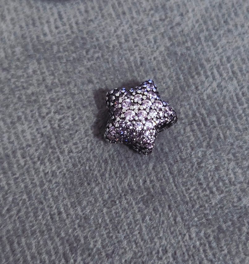 ışıltılı pave pembe yıldız charm - Görsel 3