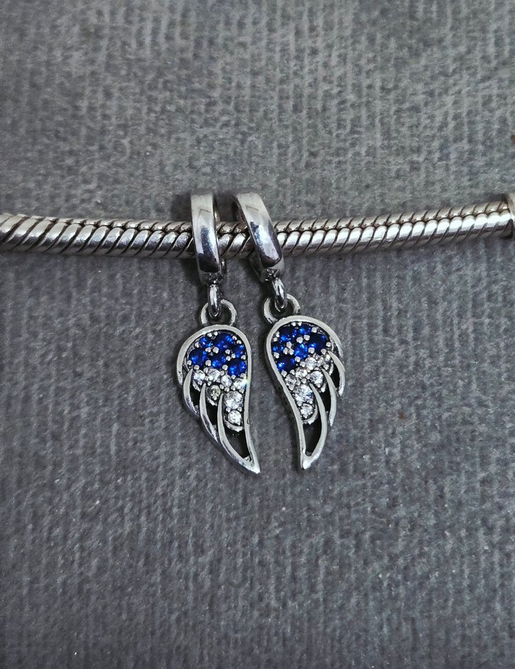 Mavi ışıltılı melek kanatları charm - Görsel 2