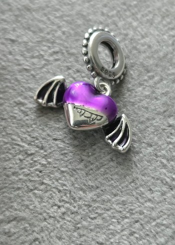 yarasa kalp gümüş charm - Görsel 5