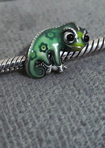 renk değiştiren Pascal bukalemun charm - Görsel 2