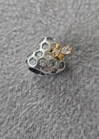 petek kalp arı gümüş charm - Görsel 3