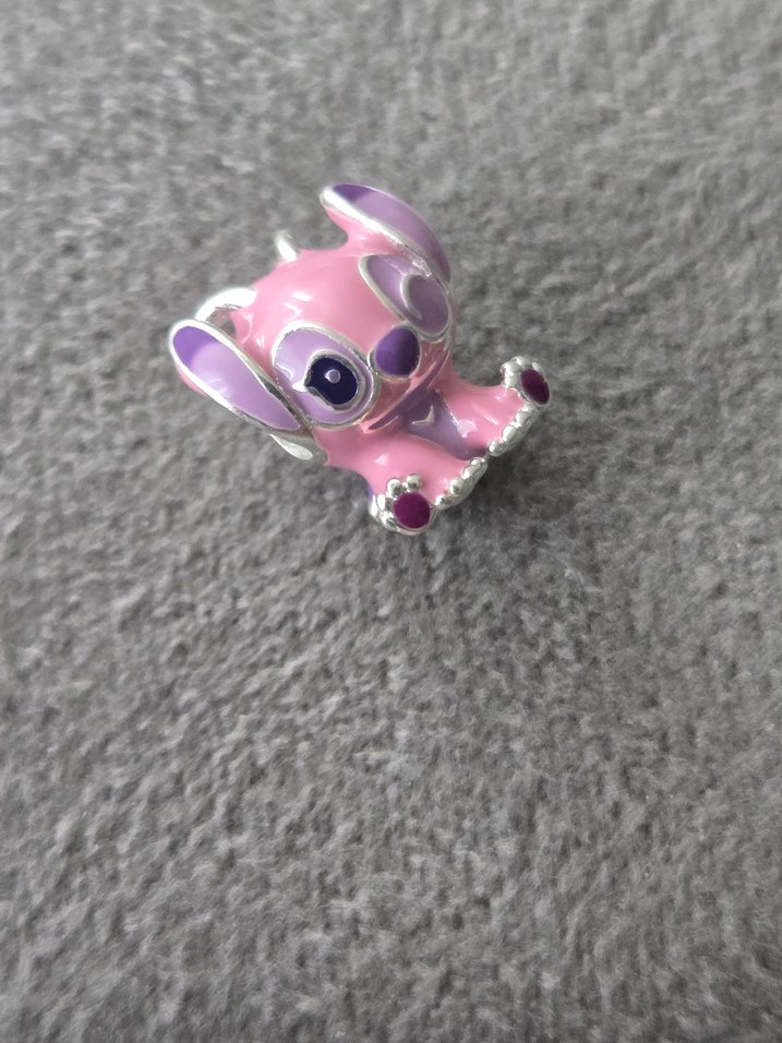Pembe stitch angel charm - Görsel 5