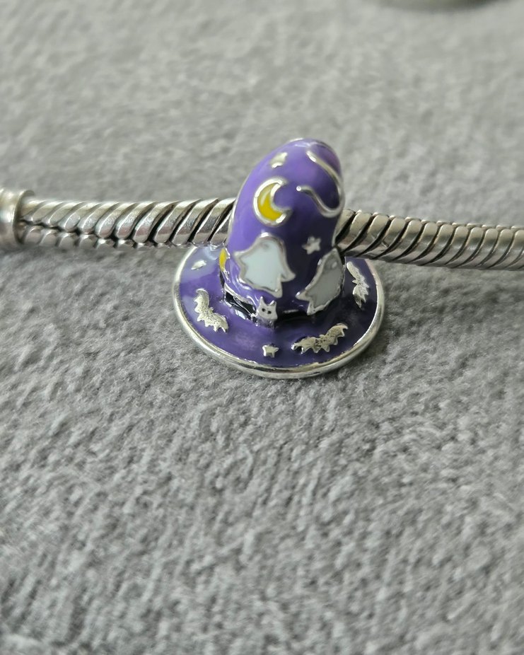 Mor cadı şapkası charm - Görsel 2