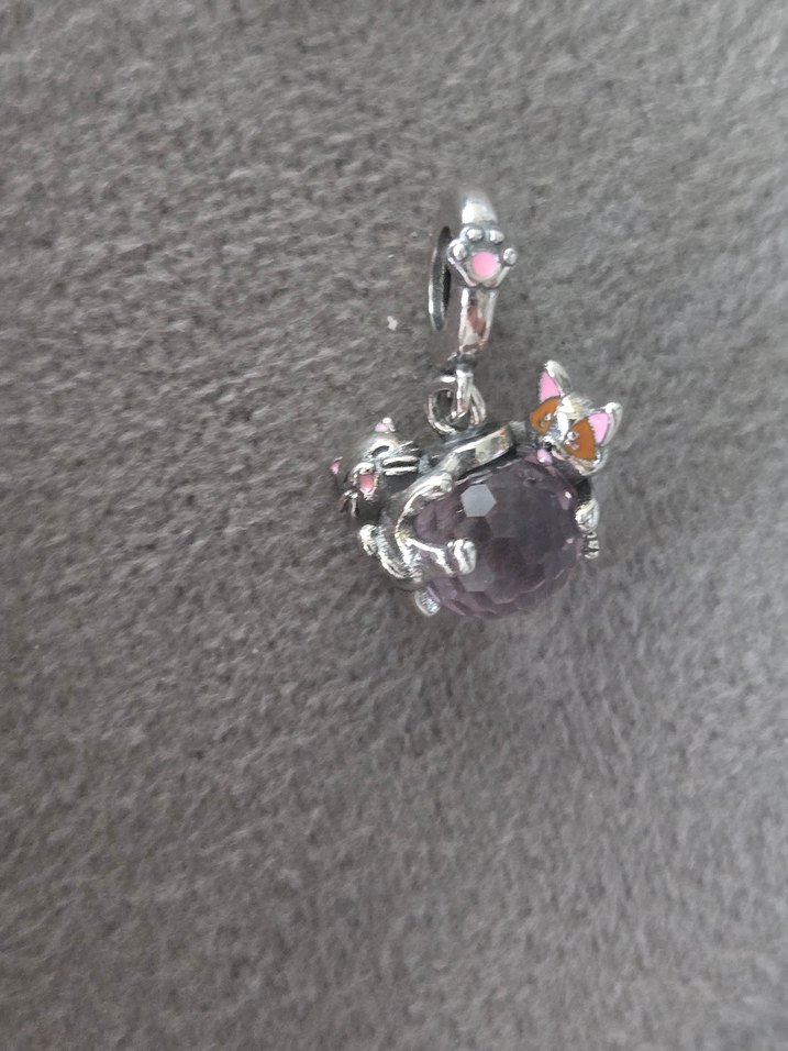 sevimli sarılan kediler charm - Görsel 5