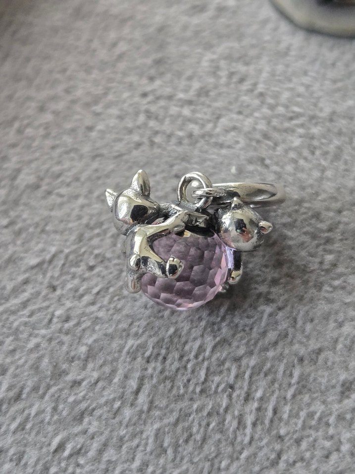 sevimli sarılan kediler charm - Görsel 4